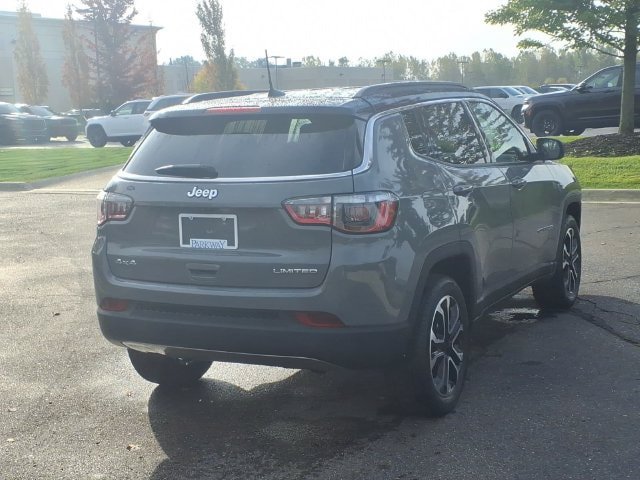 Certified 2024 Jeep Compass Limited AWD/4WD image 4