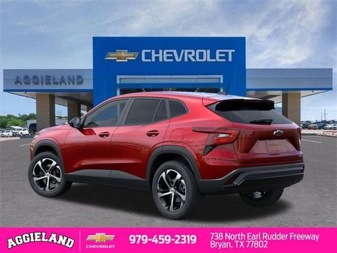 New 2026 Chevrolet Trax RS FWD image 3