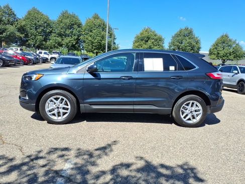 Used 2023 Ford Edge SEL w/ Convenience Package AWD/4WD image 2