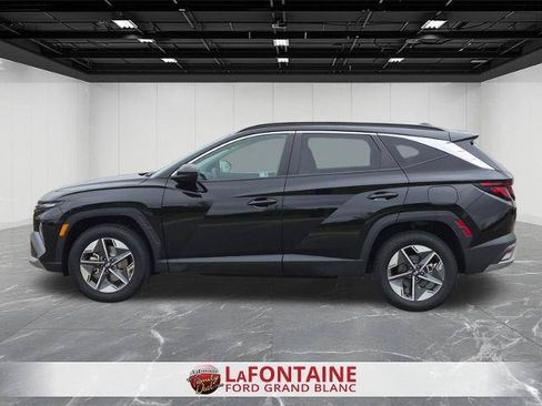 Used 2025 Hyundai Tucson SEL AWD/4WD image 2