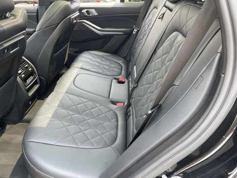 Used 2023 BMW X5 xDrive40i w/ Premium Package AWD/4WD image 16