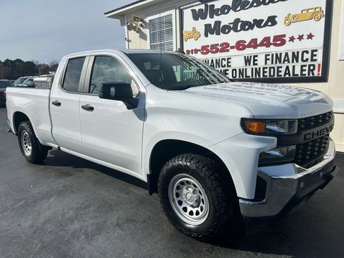 Used 2020 Chevrolet Silverado 1500 W/T w/ WT Value Package image 2