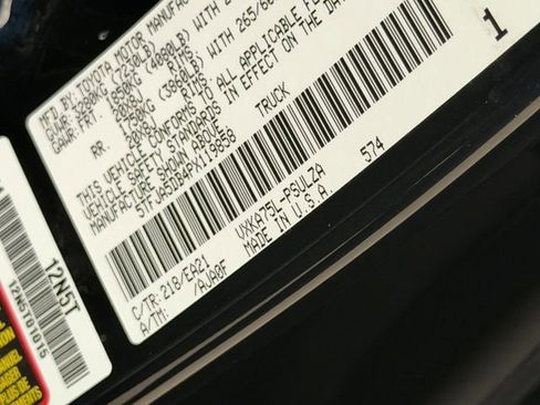 Used 2023 Toyota Tundra Limited image 29