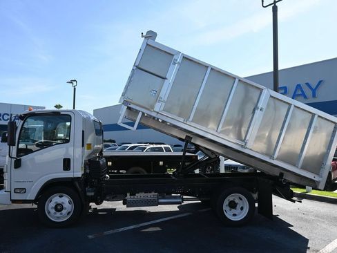 New 2025 Chevrolet Low Cab Forward RWD image 2