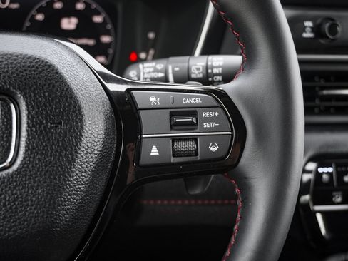 Used 2026 Honda Pilot Black Edition image 20