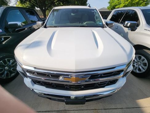 Used 2024 Chevrolet Silverado 1500 LT w/ Protection Package RWD image 2
