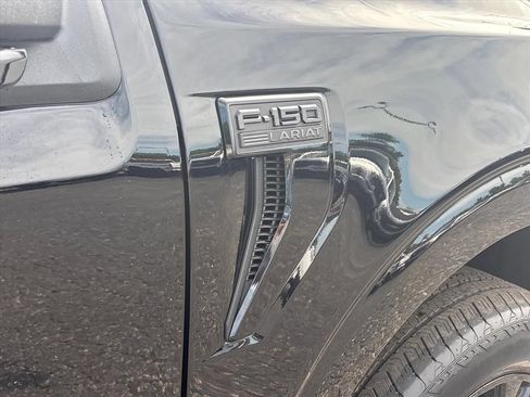 Used 2024 Ford F150 Lariat w/ Equipment Group 502A High AWD/4WD image 11