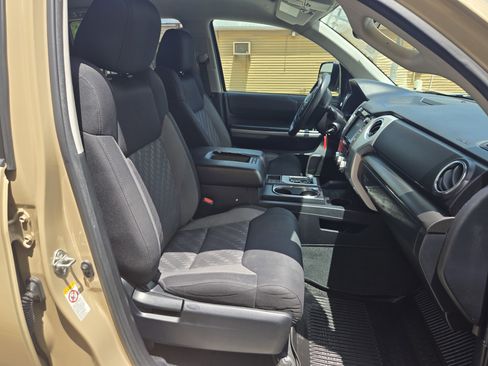 Used 2019 Toyota Tundra SR5 w/ SR5 Upgrade Package RWD image 9