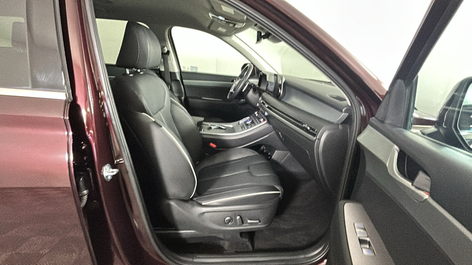 Used 2025 Hyundai Palisade SEL AWD/4WD image 35