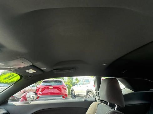 Used 2018 Dodge Challenger SXT w/ Super Sport Group (SS/T) RWD image 32
