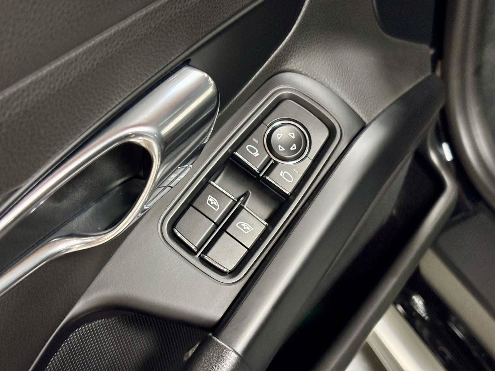 Used 2017 Porsche 718 Cayman RWD image 14