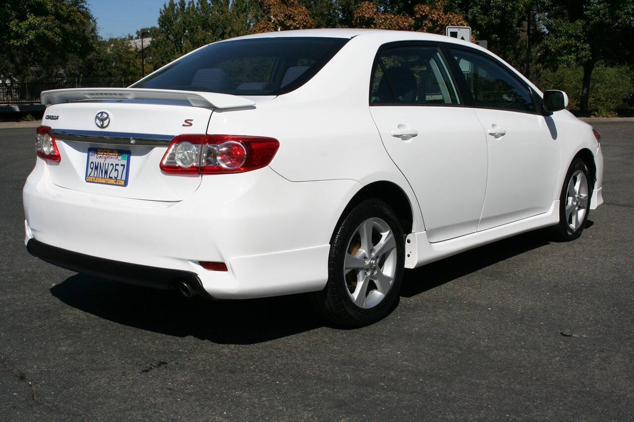 Used 2013 Toyota Corolla S FWD image 4