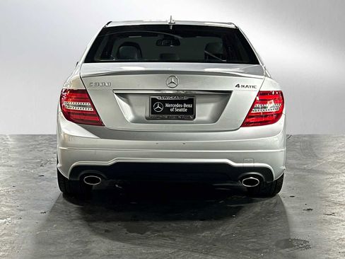 Used 2013 Mercedes-Benz C 300 4MATIC Sedan image 4
