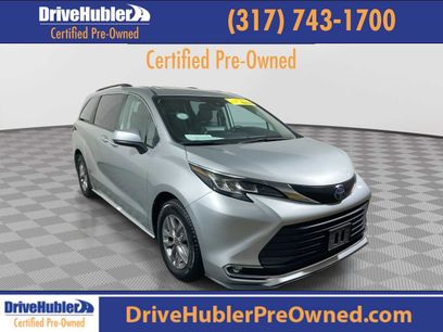 Used 2023 Toyota Sienna XLE