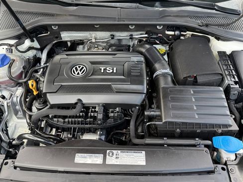 Used 2016 Volkswagen Golf SE FWD image 10