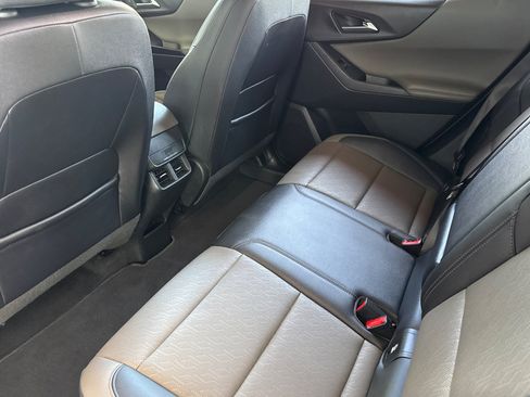 Used 2025 Chevrolet Equinox LT w/ Convenience Package II AWD/4WD image 12