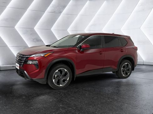 Used 2024 Nissan Rogue SV FWD image 3