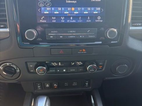 Used 2023 Nissan Frontier SV w/ SV Convenience Package image 14