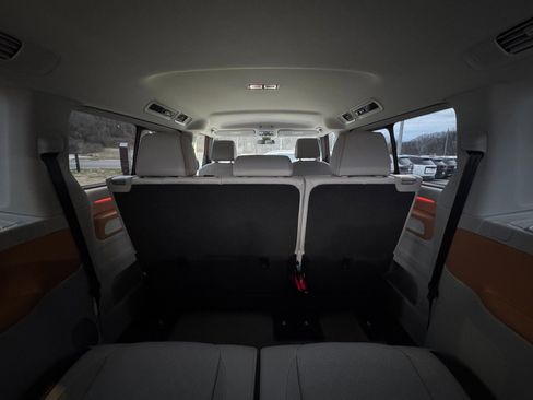 Used 2025 Volkswagen ID. Buzz Pro S Plus image 52