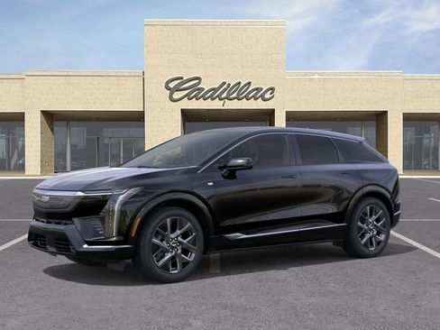 New 2025 Cadillac Optiq Luxury 1 image 2