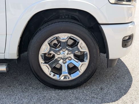 Used 2025 RAM 1500 Big Horn RWD image 11
