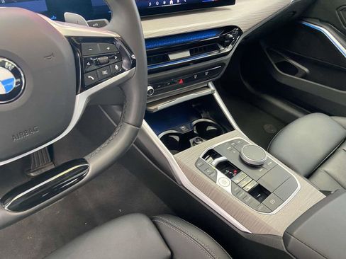 Used 2025 BMW 330i Sedan image 19