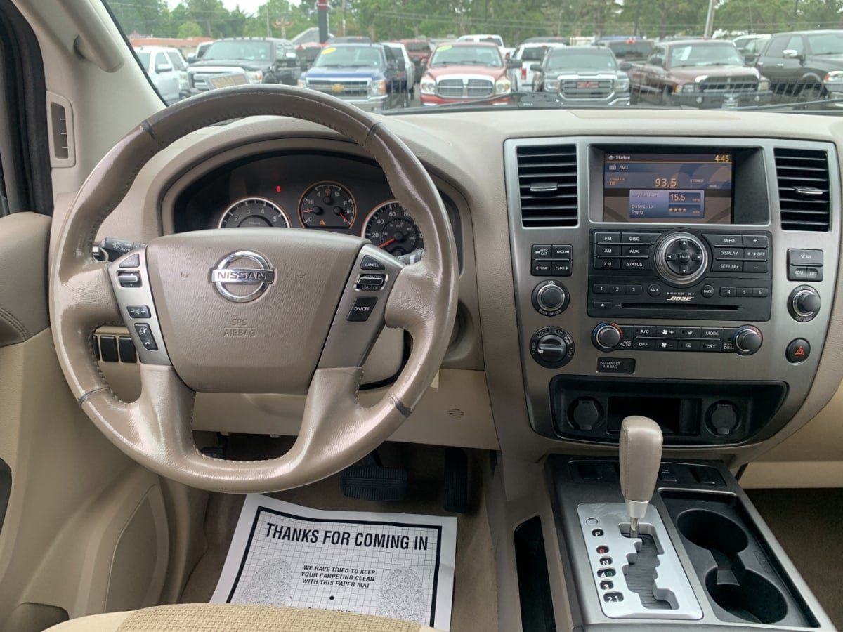 Used 2015 Nissan Armada SV AWD/4WD image 12