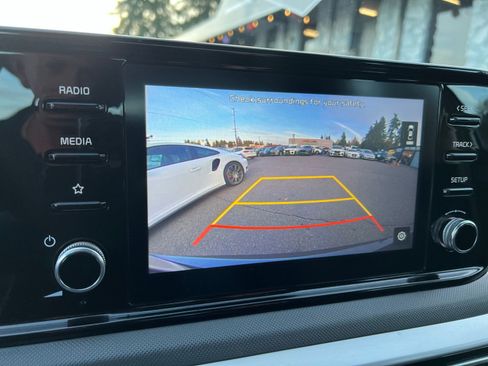 Used 2021 Kia K5 LXS image 35