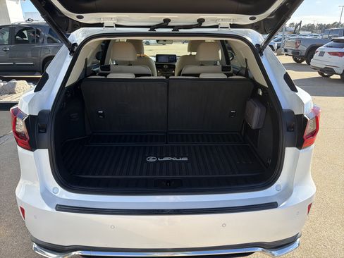 Used 2022 Lexus RX 350L FWD w/ Premium Package image 24