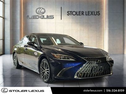 Certified 2022 Lexus ES 350 w/ Premium Package