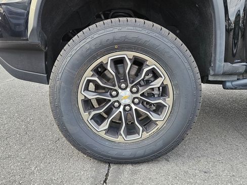 Used 2021 Chevrolet Colorado ZR2 image 14