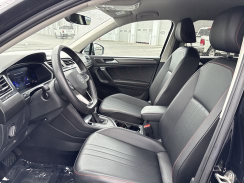 Used 2024 Volkswagen Tiguan Wolfsburg Edition FWD image 18