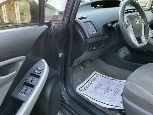 Used 2012 Toyota Prius Three image 16