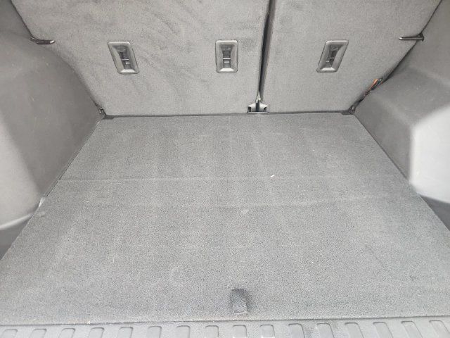 Used 2024 Chevrolet Equinox LS w/ LS Convenience Package FWD image 33