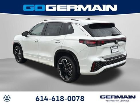 New 2026 Volkswagen Tiguan SEL R-Line image 8