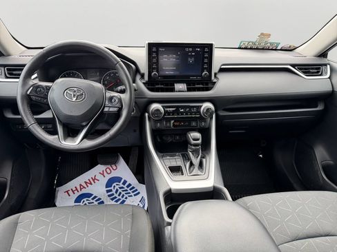 Used 2021 Toyota RAV4 XLE w/ Convenience Package AWD/4WD image 16