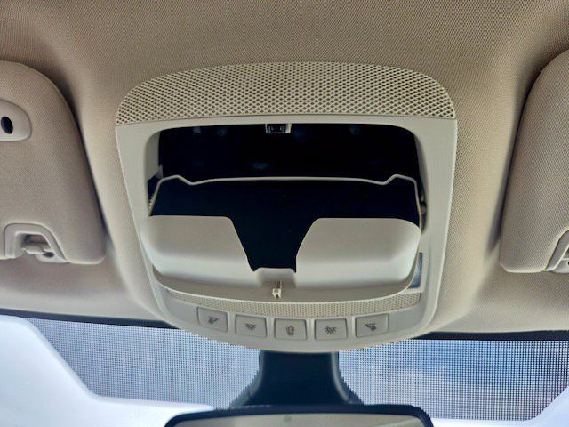 Used 2024 Ford Edge Titanium AWD/4WD image 27