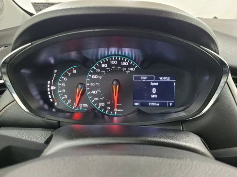 Used 2020 Chevrolet Trax LS w/ LPO, Protection Package FWD image 23