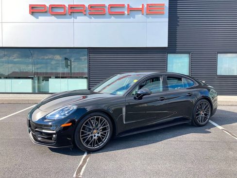 Certified 2023 Porsche Panamera 4 Platinum Edition AWD/4WD image 1