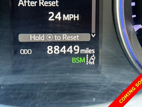 Used 2019 Toyota Highlander XLE image 30