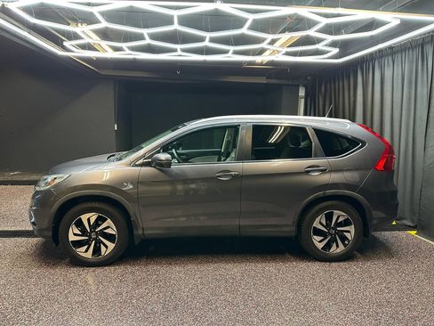 Used 2015 Honda CR-V Touring image 4