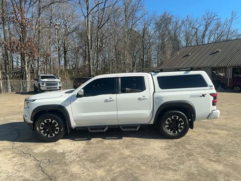 Used 2022 Nissan Frontier Pro-X image 8