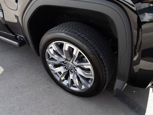 Used 2024 GMC Sierra 1500 Denali w/ Denali Reserve Package AWD/4WD image 13