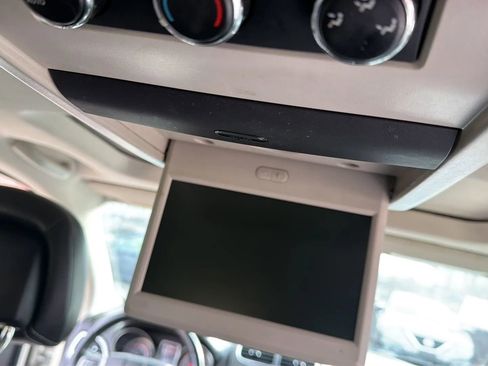 Used 2017 Dodge Journey Crossroad w/ Popular Equipment Group image 31