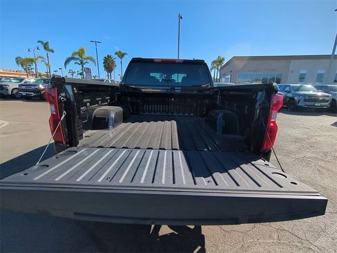Certified 2025 Chevrolet Silverado 1500 LT image 25