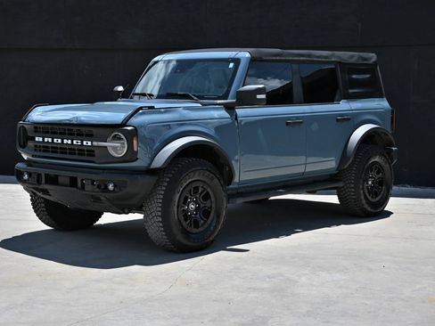 Used 2022 Ford Bronco Wildtrak AWD/4WD image 2