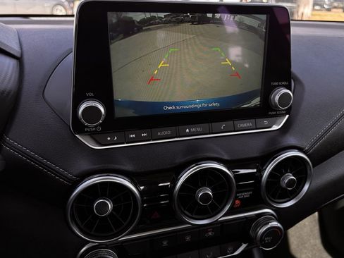 Used 2024 Nissan Sentra SV image 19