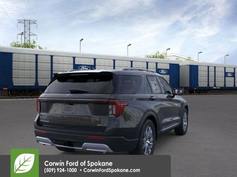 New 2026 Ford Explorer Platinum image 9