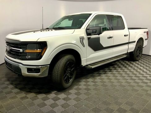 Used 2024 Ford F150 XLT w/ Tow/Haul Package AWD/4WD image 11