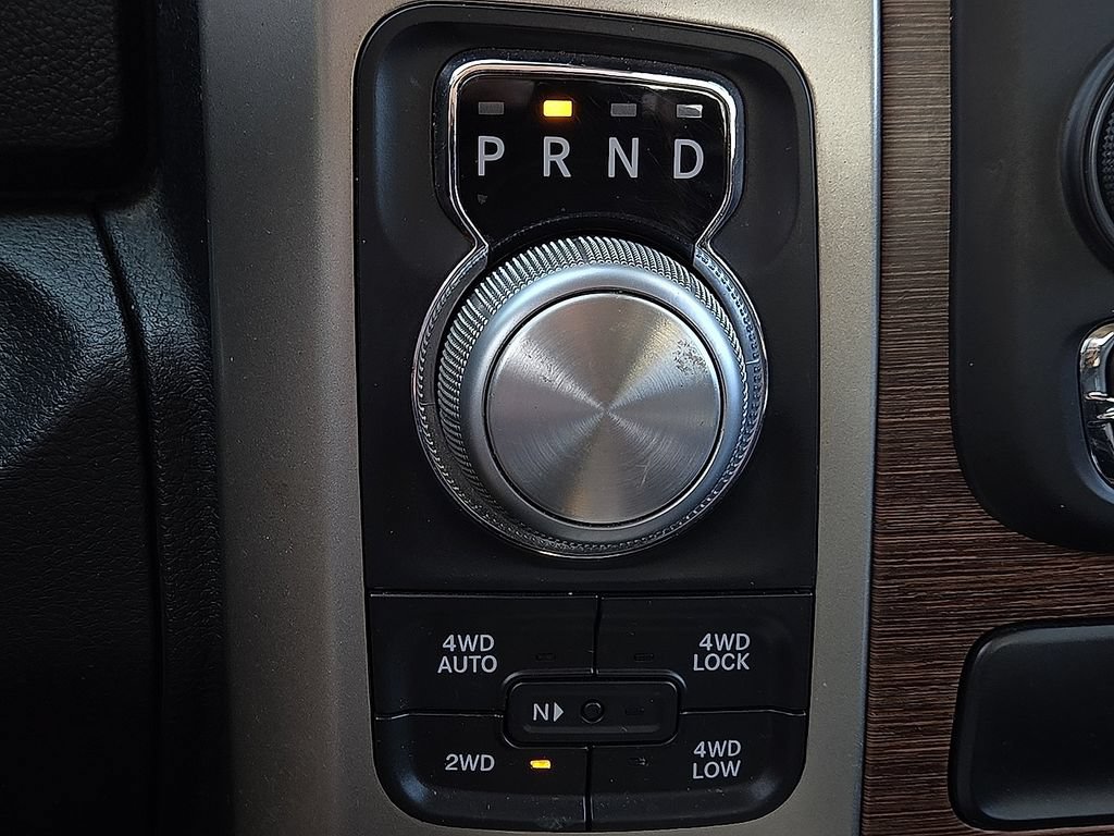 Used 2015 RAM 1500 Laramie w/ Convenience Group AWD/4WD image 15